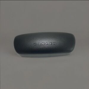 Oakley Eyeglass Black Hard Case & Microfiber Pouch